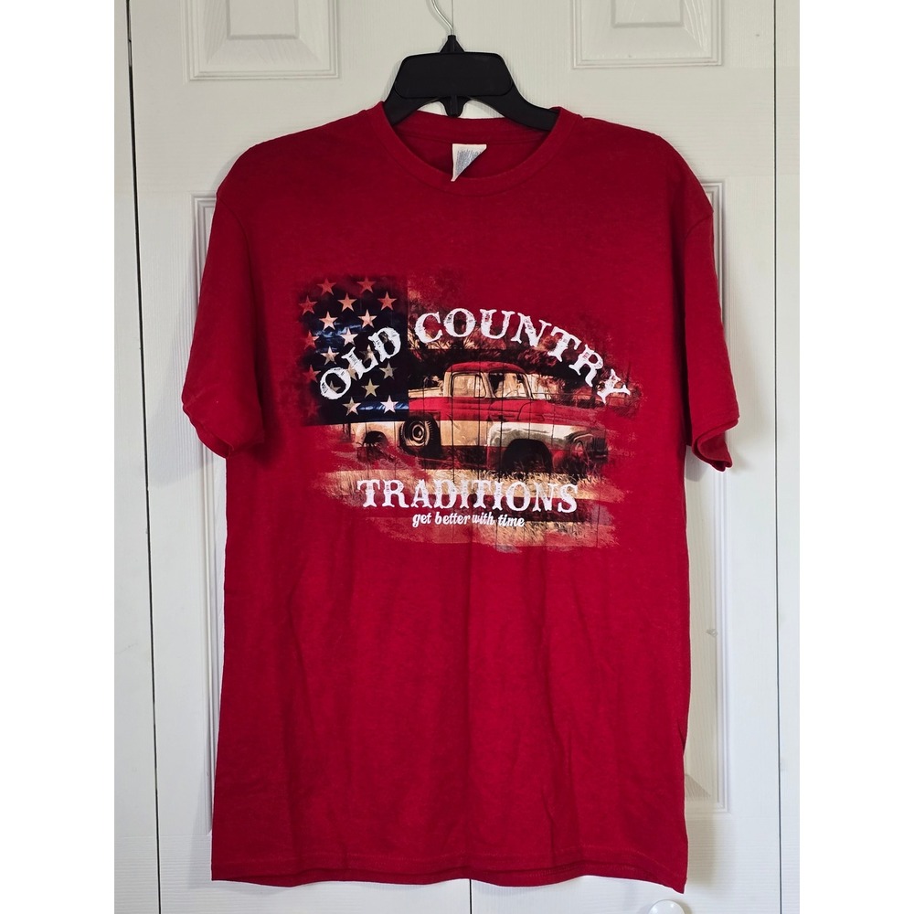 Delta Pro Weight Mens Medium Red Old Country Traditions Truck Graphic T-Shirt